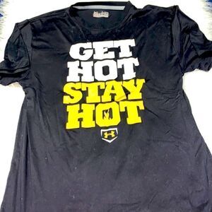 Under Armour size M workout top